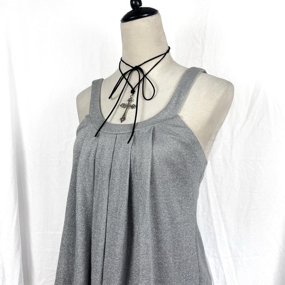 jenifer lopez Tops - Vintage Y2K Jenifer Lopez grey sparkly flowy going out top